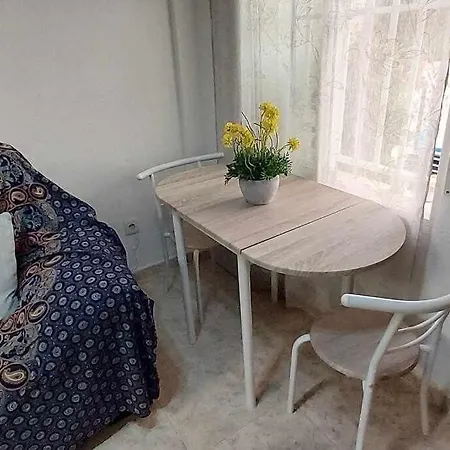 Manuela En